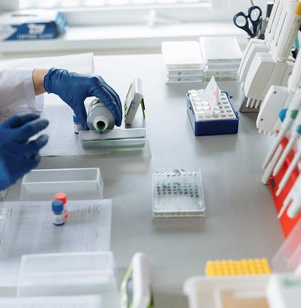 Healthcare & Life Sciences logo